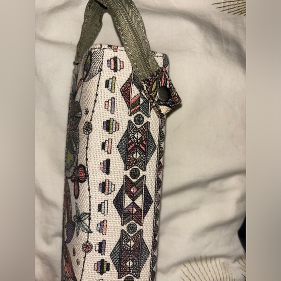 Adorable make up or travel toiletries bag handmade from India 14” long w handle - Picture 6 of 8